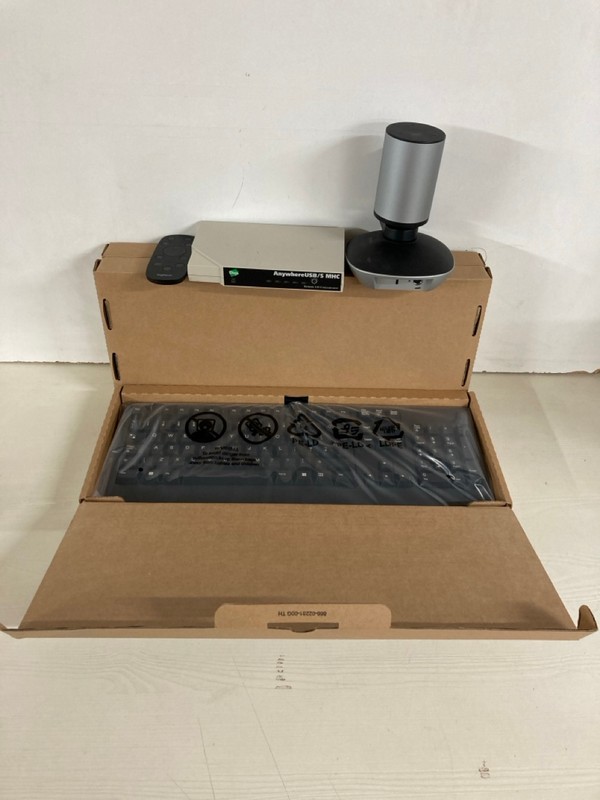 Lot 468  
            Nottingham SR5 - Delivery Only 

                
QTY OF ITEMS TO INC LENOVO USB KEYBOARD