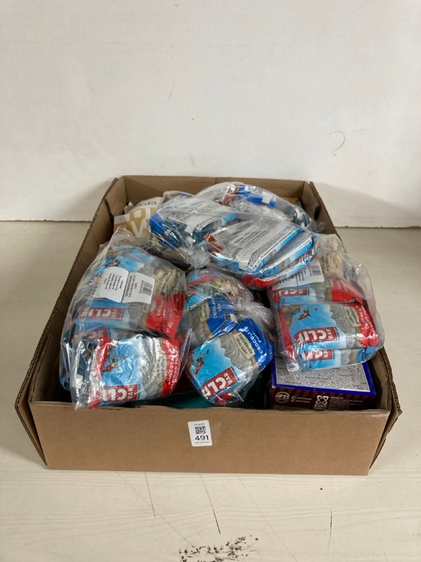 Lot 491  
            Nottingham SR5 - Delivery Only 

                
BOX OF VARIOUS ITEMS TO INC COOKIE DOUGH GRENADE PROTEIN BARS BBE: 08/2026 - Image 4