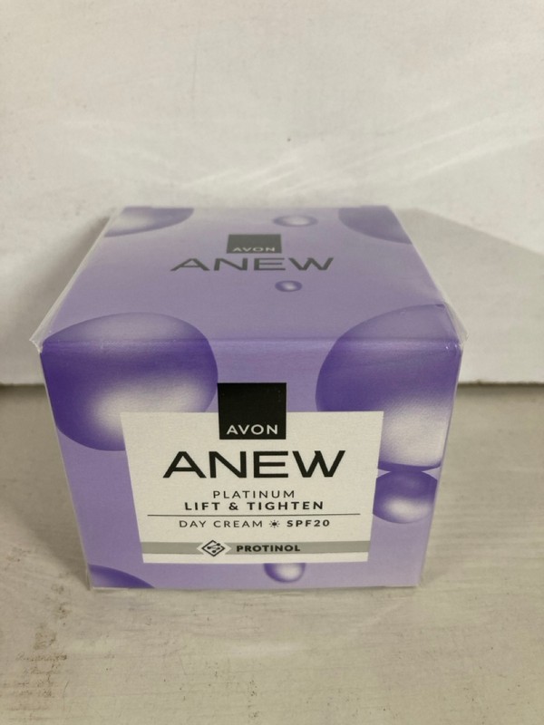 Lot 493  
            Nottingham SR5 - Delivery Only 

                
3 X AVON ANEW PLATINUM LIFT & TIGHTEN DUAL EYE SYSTEM