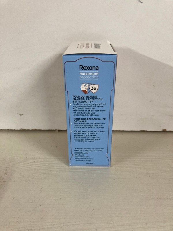Lot 497  
            Nottingham SR5 - Delivery Only 

                
10 X REXONA MAXIMUM PROTECTION CREME - Image 3