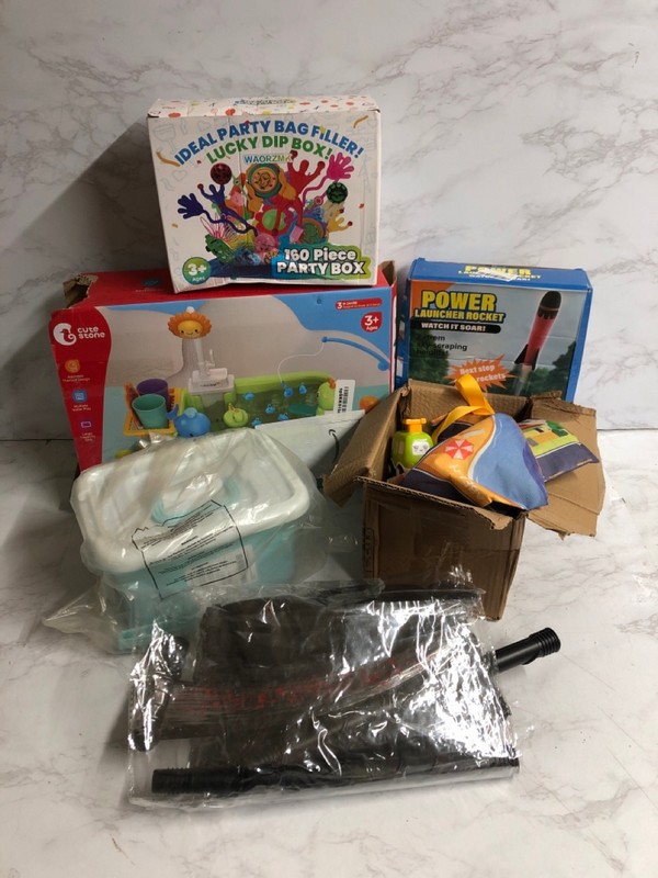 Lot 62  
            Nottingham SR5 - Delivery Only 

                
QTY OF CHILDRENS TOYS TO INC POWER LAUNCHER ROCKET