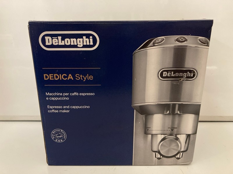 Lot 100  
            Nottingham SR7 – Delivery Only 

                
DELONGHI DEDICA STYLE ESPRESSO AND CAPPUCCINO COFFEE MAKER