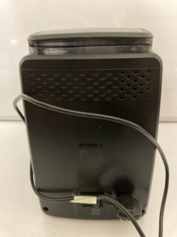 Lot 102  
            Nottingham SR7 – Delivery Only 

                
PHILIPS 5500 SERIES FULLY AUTOMATIC ESPRESSO MACHINE WITH LATTE GO