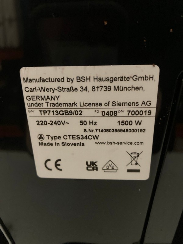 Lot 108  
            Nottingham SR7 – Delivery Only 

                
SIEMENS SMART BEAN TO CUP COFFEE MACHINE MODEL:TP713GB9/02 ORIGINAL RRP £1299.00 ...