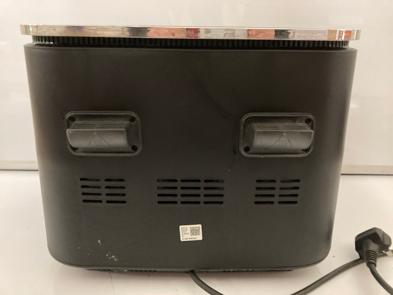 Lot 110  
            Nottingham SR7 – Delivery Only 

                
NINJA FOODI DUAL ZONE 7.6L DUAL BASKET AIR FRYER