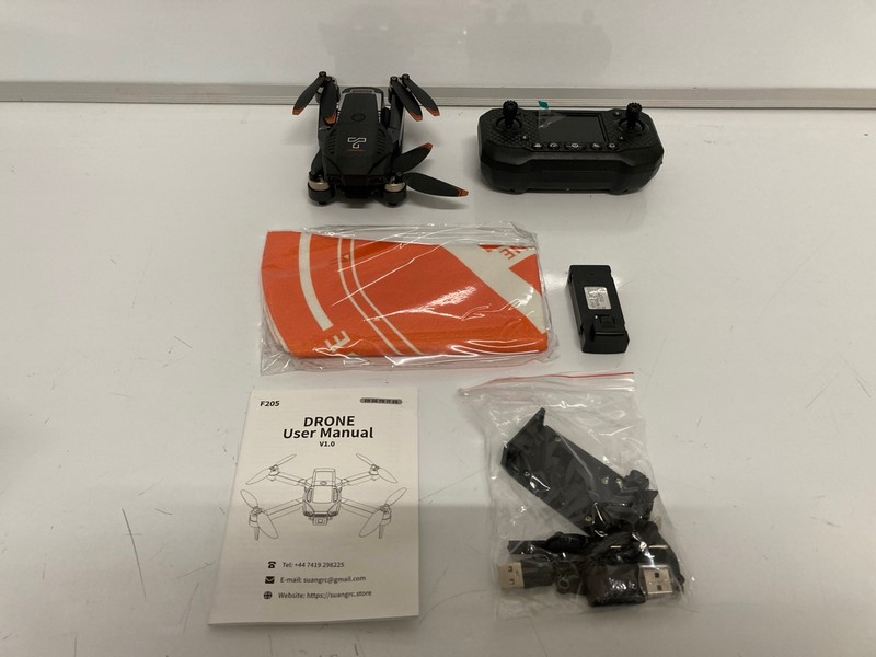 Lot 191  
            Nottingham SR7 – Delivery Only 

                
F205 AVIATION DRONE (WITH BATTERY AND CHARGING CABLE)