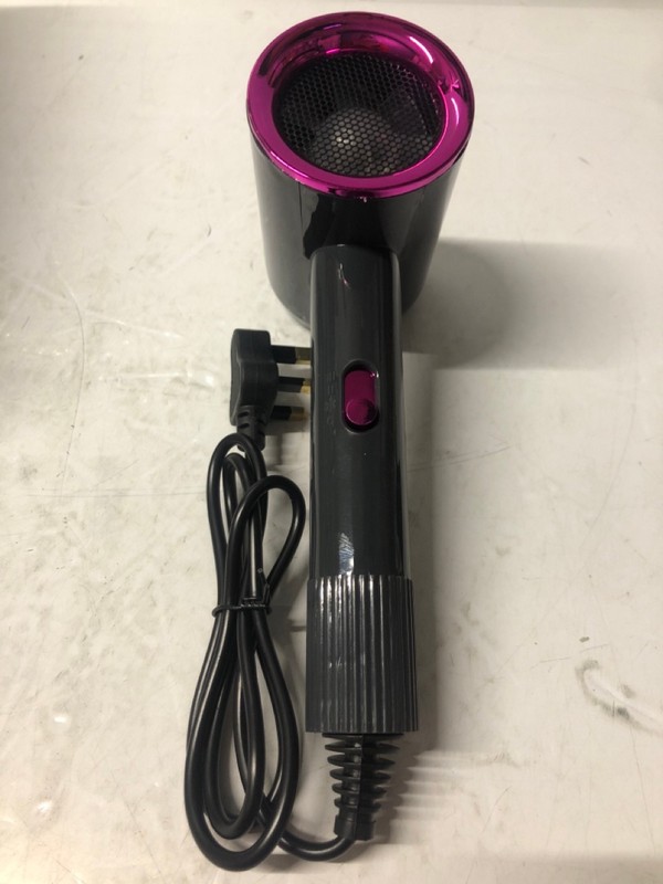Lot 246  
            Nottingham SR7 – Delivery Only 

                
QTY OF FASHION HAIR DRYERS