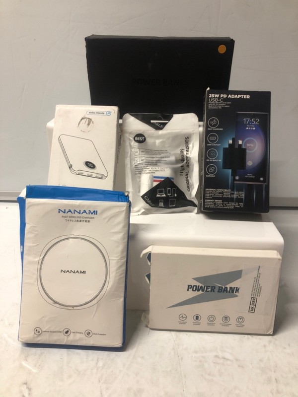Lot 253  
            Nottingham SR7 – Delivery Only 

                
QTY OF ITEMS INC NANAMI FAST WIRELESS CHARGER
