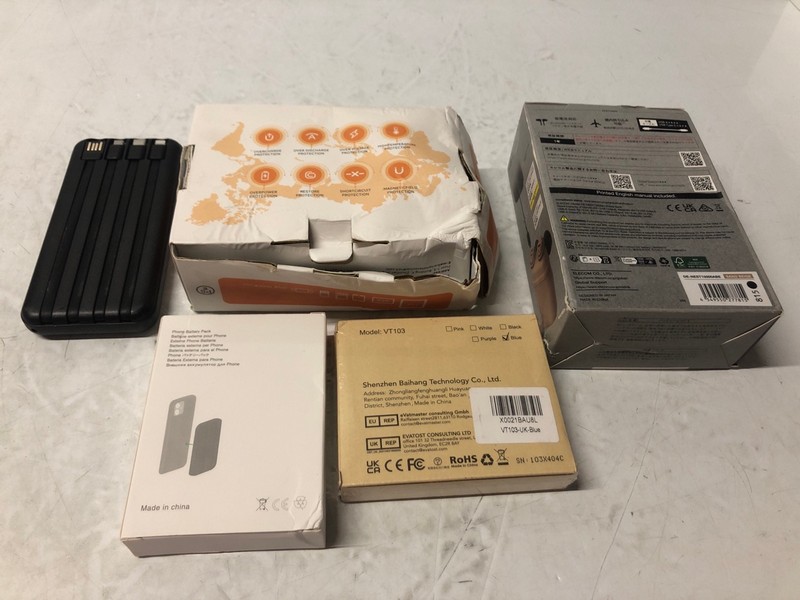 Lot 258  
            Nottingham SR7 – Delivery Only 

                
QTY OF ITEMS INC MAGNETIC BATTERY PACK - Image 4