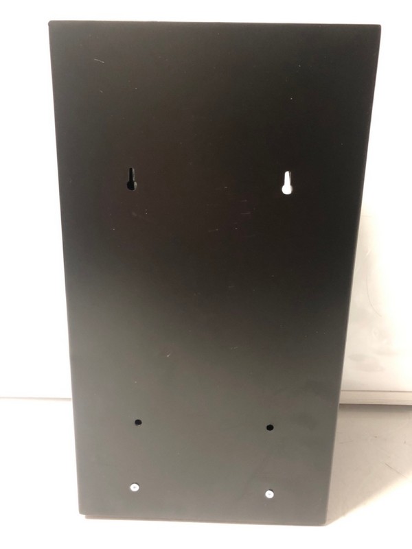 Lot 261  
            Nottingham SR7 – Delivery Only 

                
BLACK METAL POSTBOX WITH KEYS - Image 4