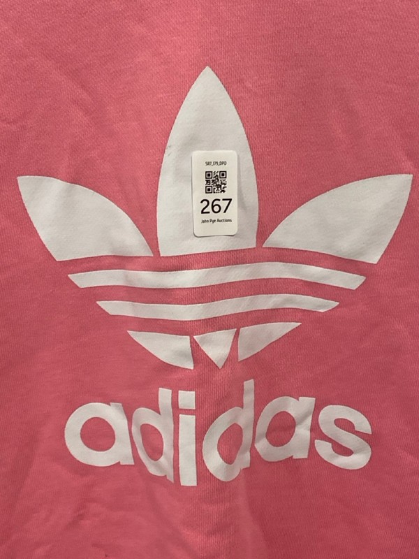 Lot 267  
            Nottingham SR7 – Delivery Only 

                
ADIDAS KIDS PINK CROPPED HOODIE SIZE: 14-15YRS