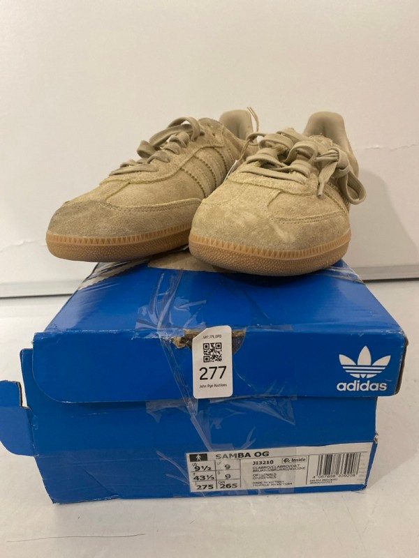 Lot 277  
            Nottingham SR7 – Delivery Only 

                
PAIR OF SAMBA OG TRAINERS SIZE: UK 9