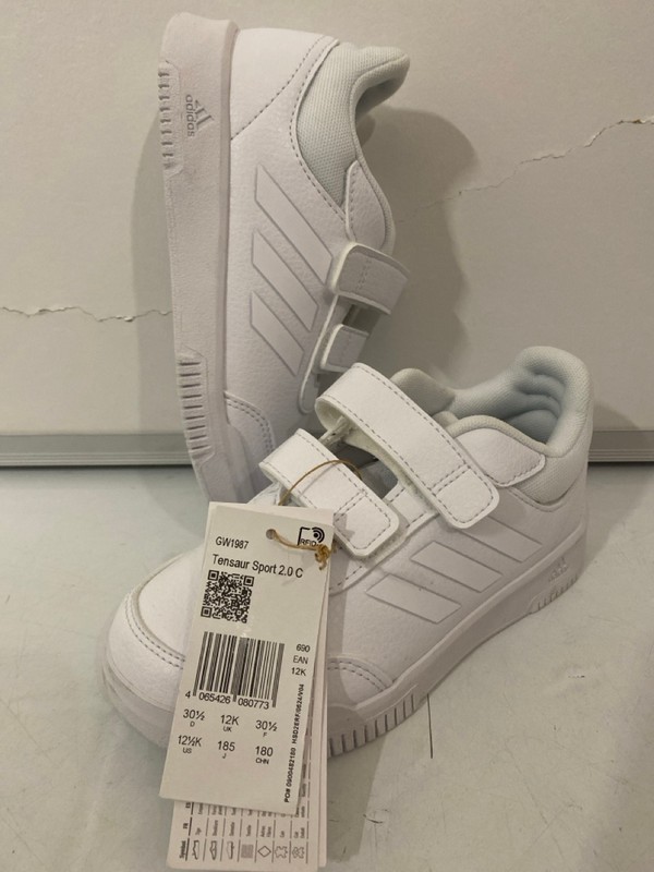 Lot 280  
            Nottingham SR7 – Delivery Only 

                
ADIDAS TENSAUR SPORT 2.0 CF KIDS TRAINERS SIZE: UK 12K