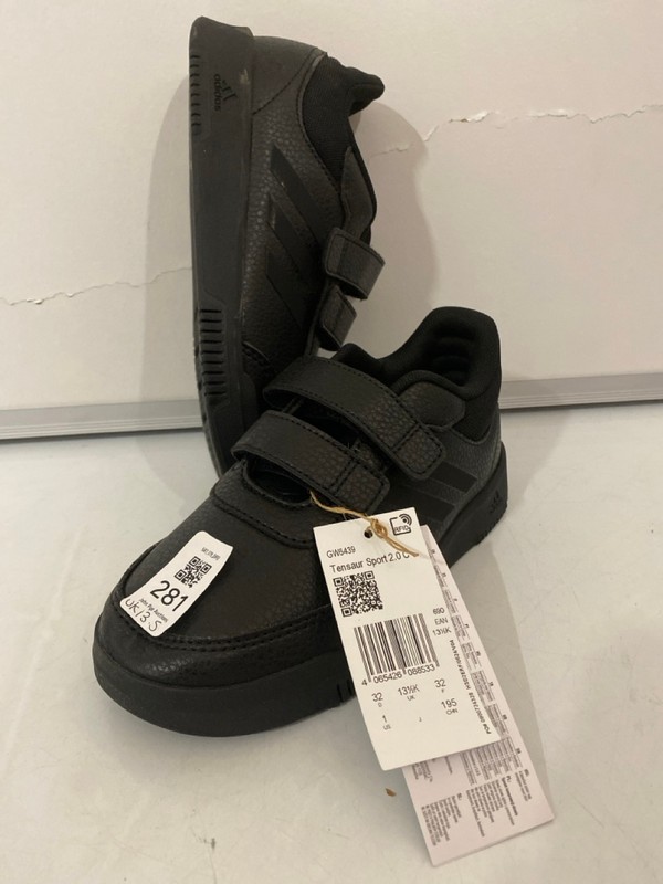 Lot 281  
            Nottingham SR7 – Delivery Only 

                
ADIDAS TENSAUR SPORT 2.0 C KIDS TRAINERS SIZE: UK 13.5