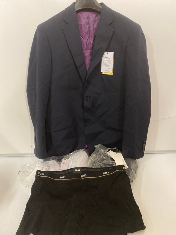 Lot 305  
            Nottingham SR7 – Delivery Only 

                
QTY OF DESIGNER CLOTHING IN VARIOUS SIZES AND DESIGNS - Image 4