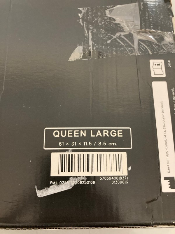 Lot 32  
            Nottingham SR7 – Delivery Only 

                
TEMPUR ORIGINAL QUEEN LARGE PILLOW