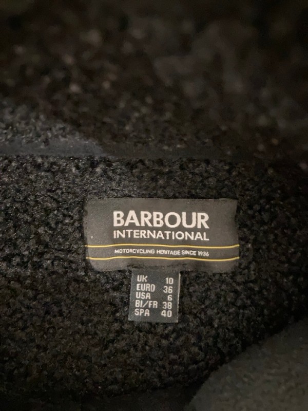 Lot 341  
            Nottingham SR7 – Delivery Only 

                
QTY OF DESIGNER CLOTHING IN VARIOUS SIZES AND DESIGNS