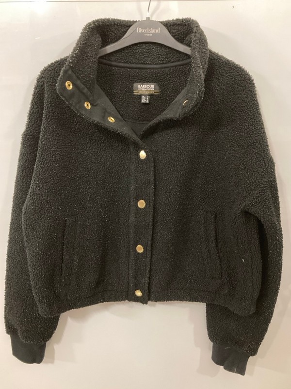 Lot 341  
            Nottingham SR7 – Delivery Only 

                
QTY OF DESIGNER CLOTHING IN VARIOUS SIZES AND DESIGNS