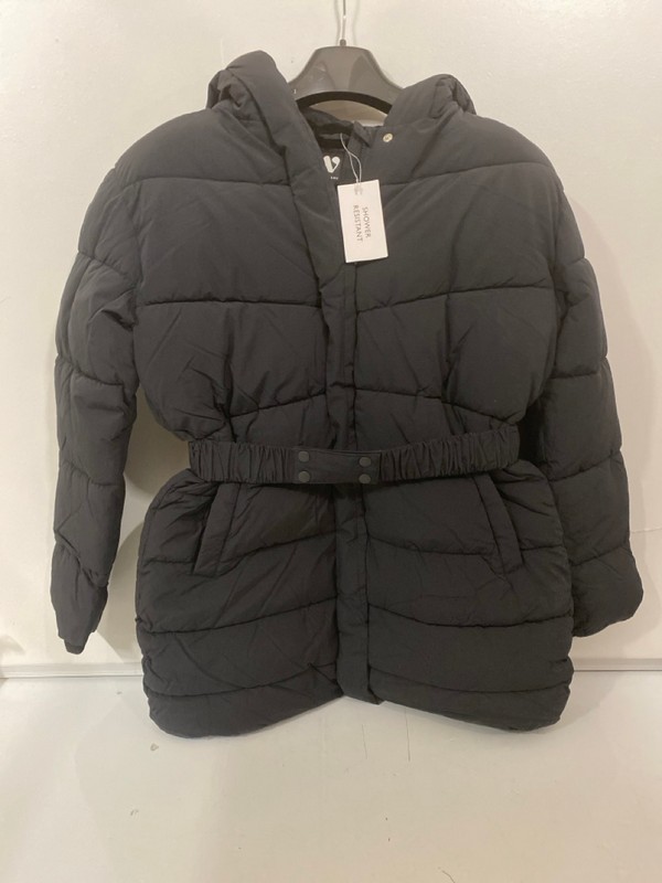 Lot 356  
            Nottingham SR7 – Delivery Only 

                
V BY VERY KIDS COAT SIZE: 16YRS