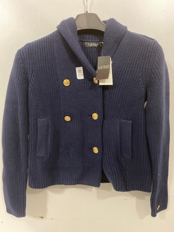 Lot 359  
            Nottingham SR7 – Delivery Only 

                
RALPH LAUREN NAVY SWEATER SIZE: S
