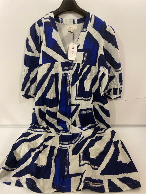 Lot 371  
            Nottingham SR7 – Delivery Only 

                
SEASALT CORNWALL EARTH COLOURS WOMEN'S KAFTAN DRESS SIZE: M