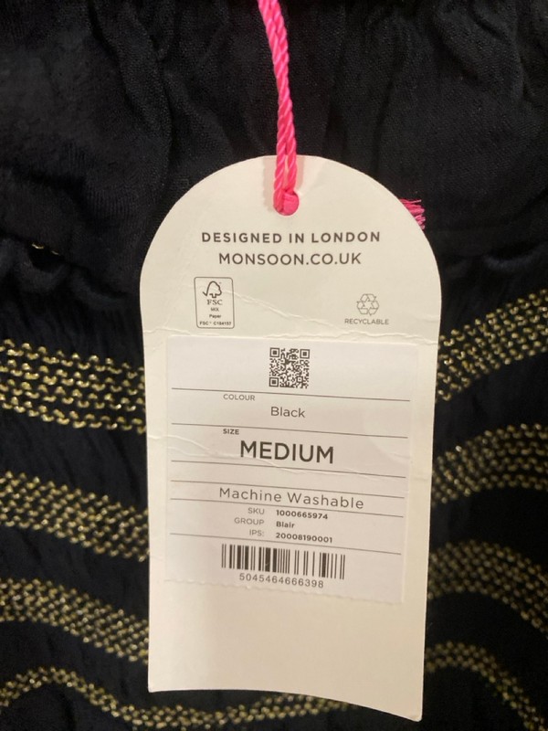 Lot 374  
            Nottingham SR7 – Delivery Only 

                
MONSOON BLAIR EMBROIDED FRILL MIDI DRESS SIZE:M