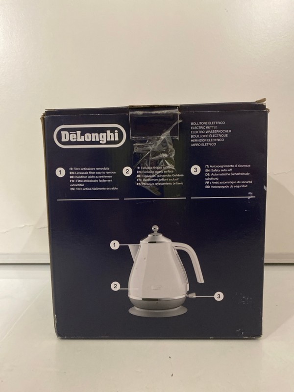 Lot 387  
            Nottingham SR7 – Delivery Only 

                
DELONGHI ICONA CAPITALS 1.7L ELECTRIC KETTLE