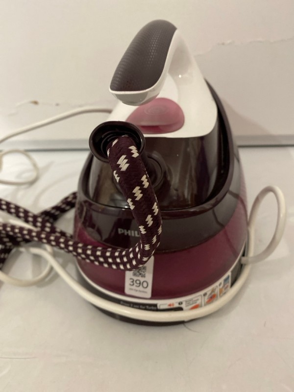 Lot 390  
            Nottingham SR7 – Delivery Only 

                
PHILIPS PERFECT CARE COMPACT STEAM IRON - Image 4