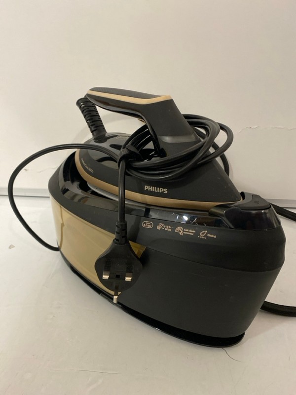 Lot 394  
            Nottingham SR7 – Delivery Only 

                
PHILIPS PERFECT CARE 6000 STEAM IRON - Image 3