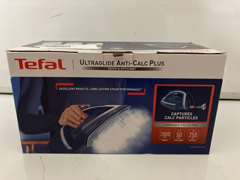 Lot 419  
            Nottingham SR7 – Delivery Only 

                
2 X IRONS INC PHILIPS AZUR 7000 SERIES STEAM IRON - Image 2