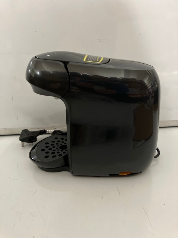 Lot 426  
            Nottingham SR7 – Delivery Only 

                
BOSCH TASSIMO HAPPY FRIENDLY THE ESSENTIAL ONE COFFEE MACHINE - Image 4