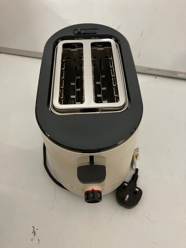 Lot 432  
            Nottingham SR7 – Delivery Only 

                
2 X KITCHEN APPLIANCES INC BOSCH MY MOMENT 2 SLICE TOASTER - Image 3
