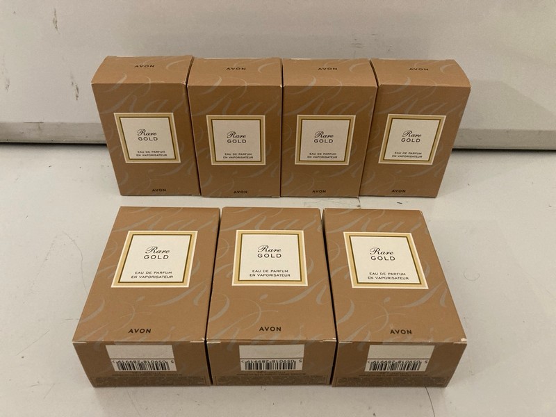 Lot 450  
            Nottingham SR7 – Delivery Only 

                
QTY OF AVON RARE GOLD WOMEN'S PEFRUM
