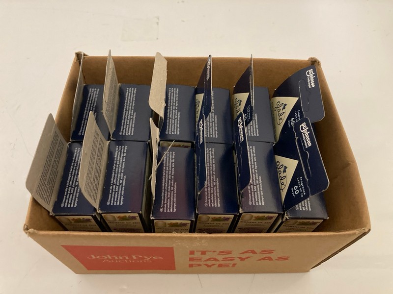 Lot 452  
            Nottingham SR7 – Delivery Only 

                
QTY OF GLADE AROMATHERAPY COOL MIST DIFFUSER REFILLS - Image 4