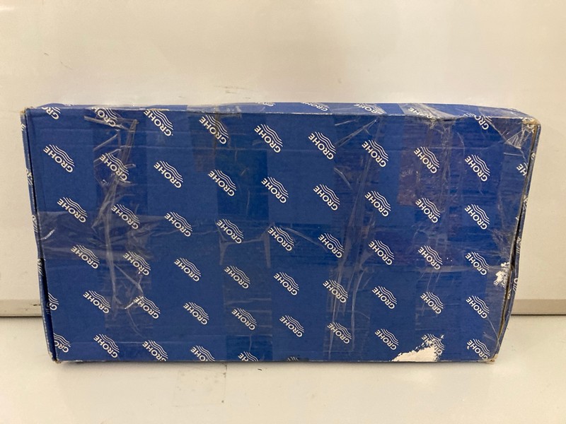 Lot 480  
            Nottingham SR7 – Delivery Only 

                
GROHE BAUEDGE MIXER TAP