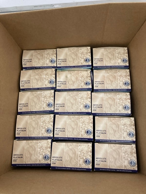 Lot 504  
            Nottingham SR7 – Delivery Only 

                
QTY OF SCHWARZKOPF LIVE ABSOLUTE PLATINUM 00A HAIR DYE - Image 4