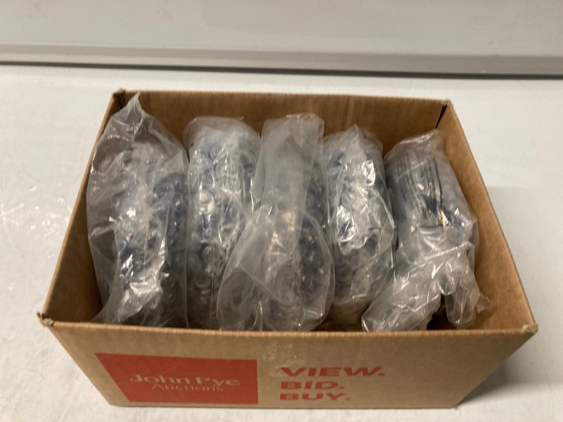 Lot 508  
            Nottingham SR7 – Delivery Only 

                
QTY OF REUZEL HOLLANDS FINEST POMADE HAIR WAX 113G - Image 4