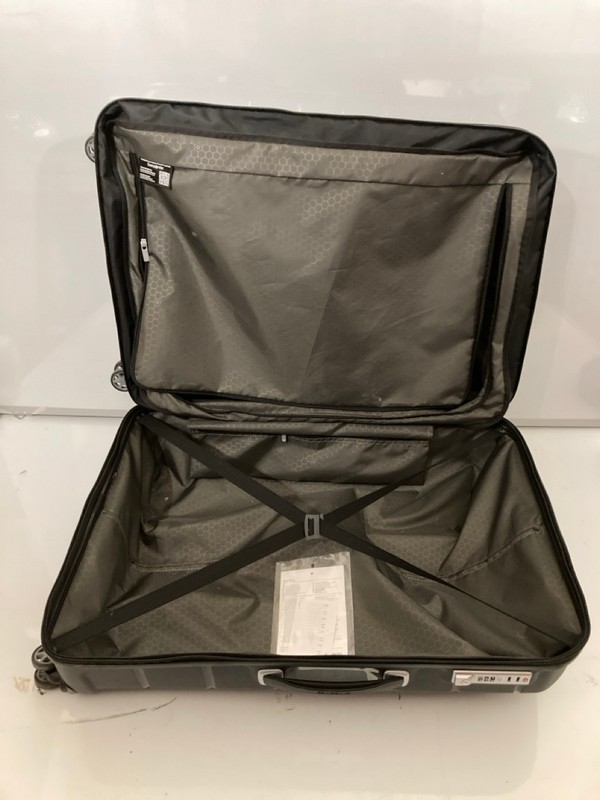 Lot 56  
            Nottingham SR7 – Delivery Only 

                
SAMSONITE FLUX-SPINNER 75/28 BLACK SUITCASE