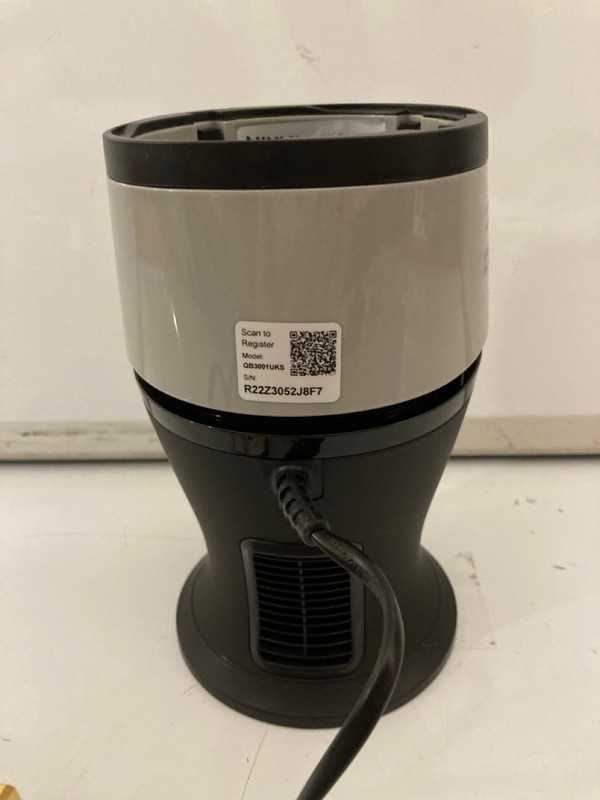 Lot 99  
            Nottingham SR7 – Delivery Only 

                
NINJA 700W 470ML SMOOTHIE MAKER
