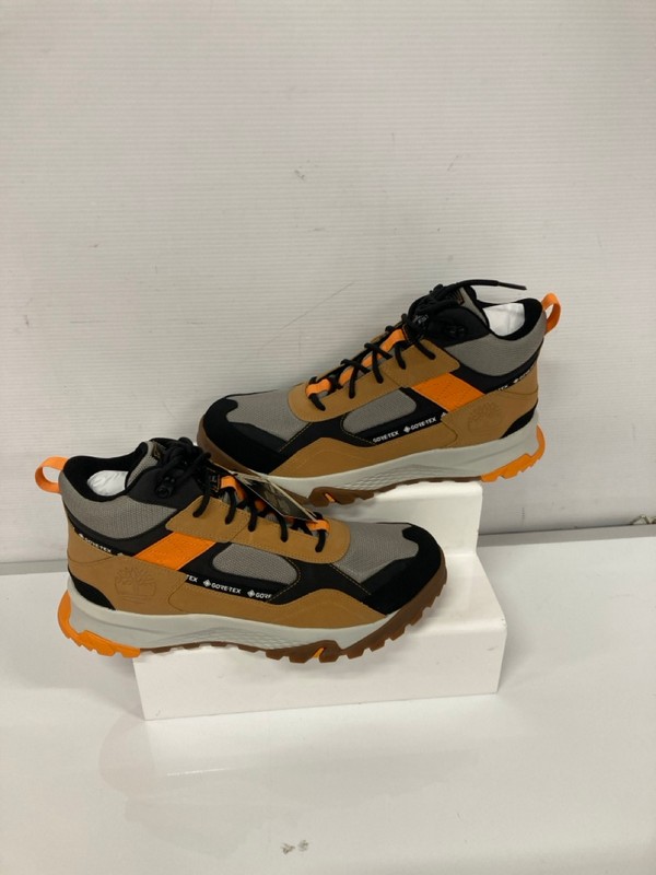Lot 171  
            Nottingham SR9 - Delivery Only 

                
TIMBERLAND LINCOLN PEAK MID LACE WATERPROOF TAN HIKING BOOT UK SIZE 9