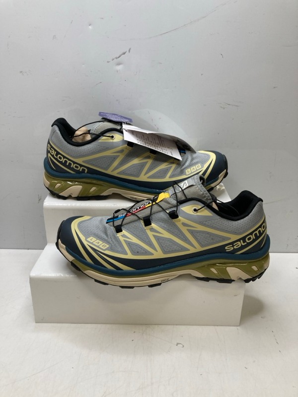 Lot 243  
            Nottingham SR9 - Delivery Only 

                
SALOMON XT-6 SANDFIELD ASH TRAINERS UK SIZE 9.5