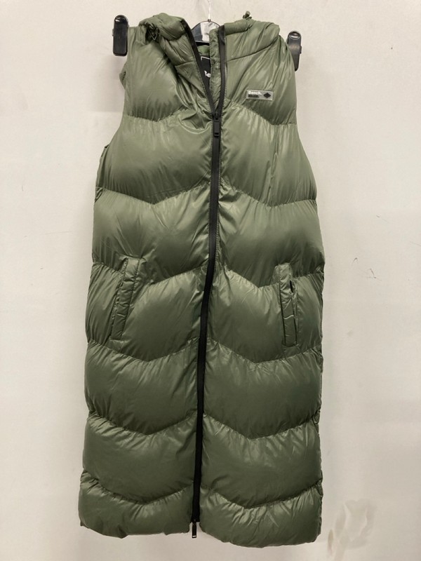 Lot 250  
            Nottingham SR9 - Delivery Only 

                
WOMEN'S BENCH KHAKI GREEN TRENCH COAT UK SIZE 10