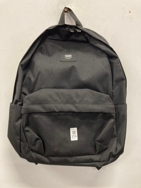 Lot 256  
            Nottingham SR9 - Delivery Only 

                
VANS OLD SKOOL BLACK BACKPACK