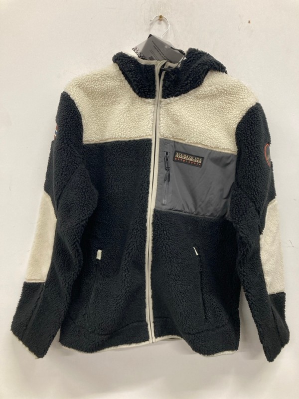 Lot 326  
            Nottingham SR9 - Delivery Only 

                
NAPAPIJRI YUPIK FZH 3 BLACK/WHITE FLEECE UK SIZE L