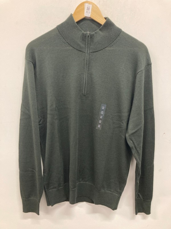 Lot 353  
            Nottingham SR9 - Delivery Only 

                
UNIQLO OLIVE KNIT 1/2 ZIP SWEATER UK SIZE M