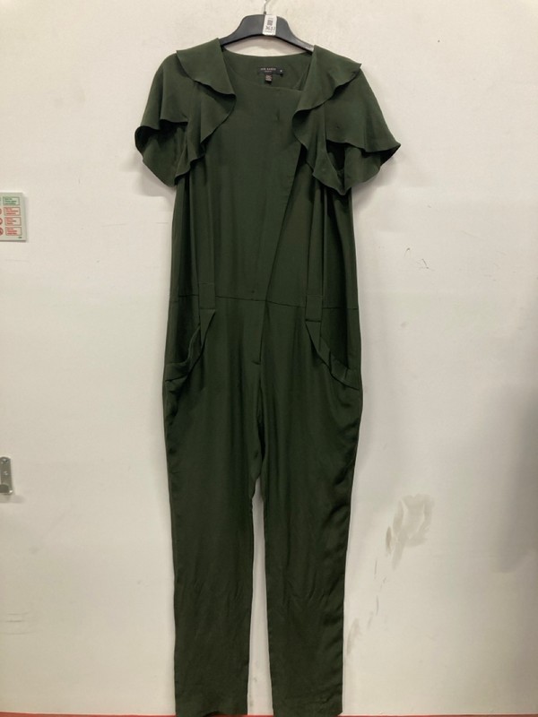 Lot 363  
            Nottingham SR9 - Delivery Only 

                
TED BAKER GREEN JUMPSUIT UK SIZE 3