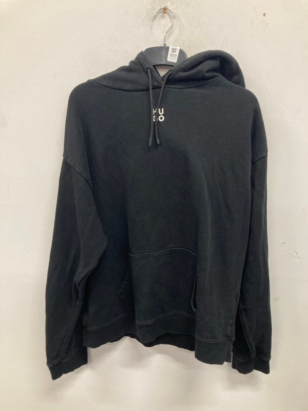 Lot 389  
            Nottingham SR9 - Delivery Only 

                
HUGO BOSS BLACK LOGO PULLOVER HOODIE UK SIZE XXL