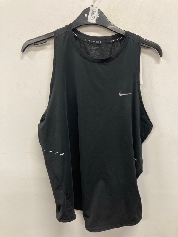 Lot 413  
            Nottingham SR9 - Delivery Only 

                
WOMENS NIKE BLACK DRI-FIT RUNNING VEST UK SIZE M