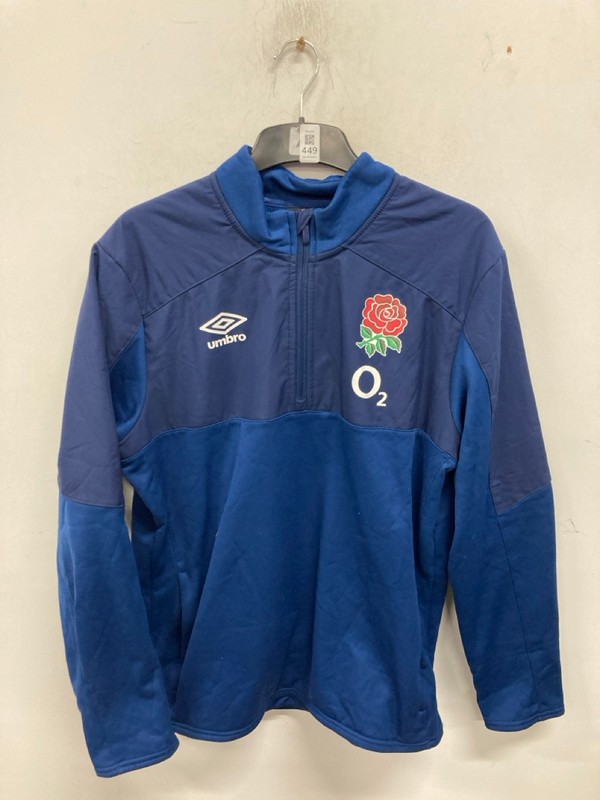 Lot 449  
            Nottingham SR9 - Delivery Only 

                
UMBRO ENGLAND RUGBY 1/4 JACKET UK SIZE L
