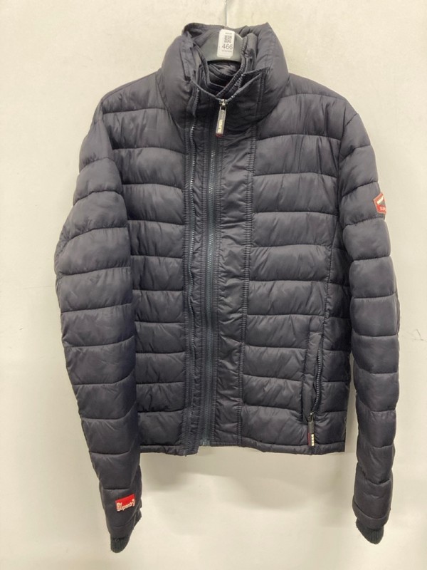 Lot 466  
            Nottingham SR9 - Delivery Only 

                
SUPERDRY BLACK FUJI PUFFER JACKET UK SIZE XS